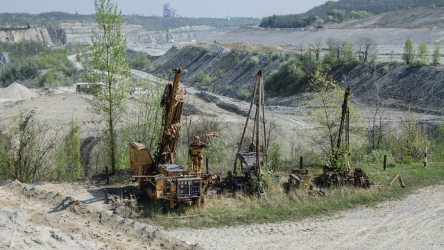An Analysis of Factors Leading to the Establishment of a Social Licence to Operate in the Mining Industry